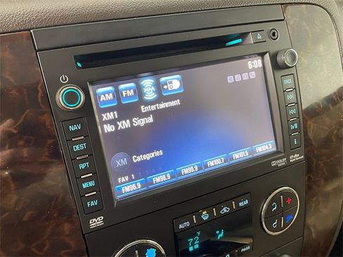 Used 2012 GMC Yukon XL Denali image 7