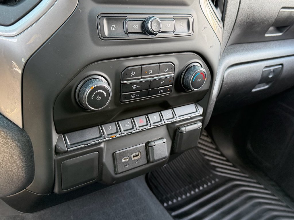 Certified 2021 Chevrolet Silverado 1500 Custom AWD/4WD image 22