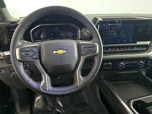 Used 2025 Chevrolet Silverado 3500 LTZ w/ LTZ Premium Package image 10