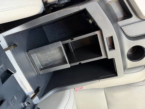 Used 2012 Toyota Tundra Limited w/ Platinum Pkg image 61