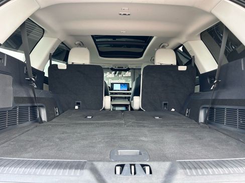 Used 2025 Lincoln Aviator AWD w/ Equipment Group 101A image 21