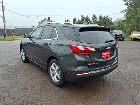 Used 2018 Chevrolet Equinox Premier image 3