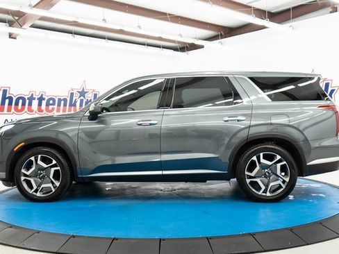 Used 2023 Hyundai Palisade SEL image 7