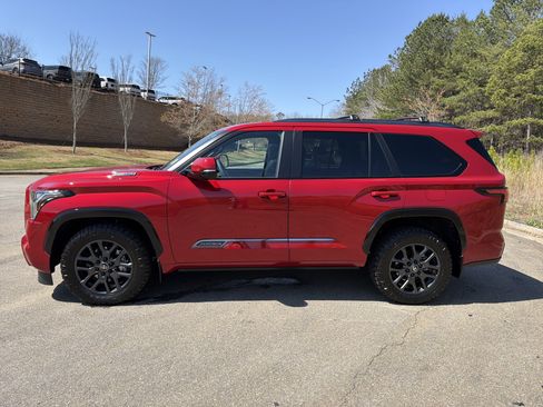 Used 2026 Toyota Sequoia Platinum image 8