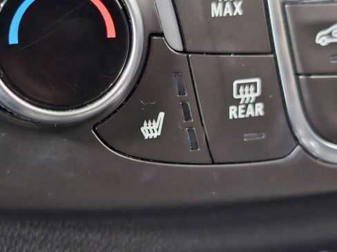 Used 2018 Chevrolet Traverse LT AWD/4WD image 20