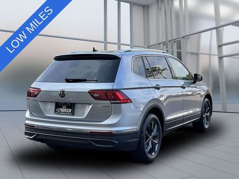 Used 2024 Volkswagen Tiguan SE image 6
