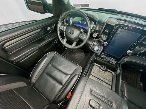 Used 2025 RAM 1500 Limited image 9