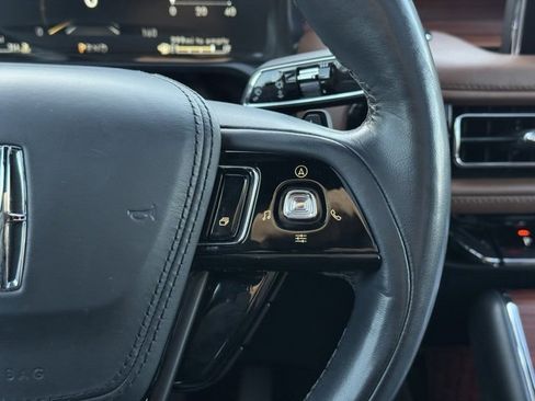 Used 2022 Lincoln Aviator Reserve w/ Elements Package Plus image 29