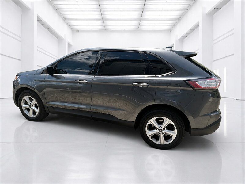 Used 2016 Ford Edge SE AWD/4WD image 5