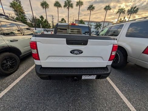 New 2026 Ford Maverick XLT w/ XLT Luxury Package FWD image 10