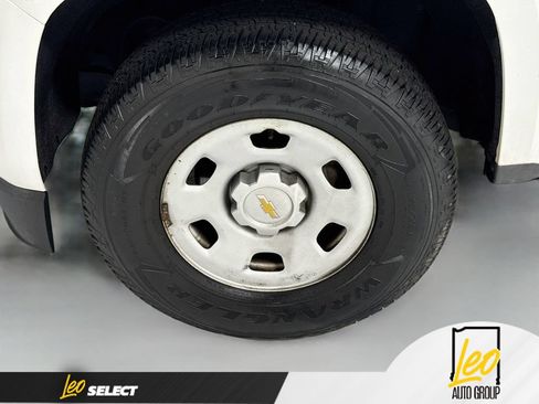 Used 2019 Chevrolet Colorado W/T RWD image 31
