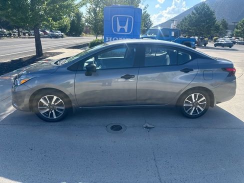 Used 2024 Nissan Versa S w/ S Plus Package FWD image 2