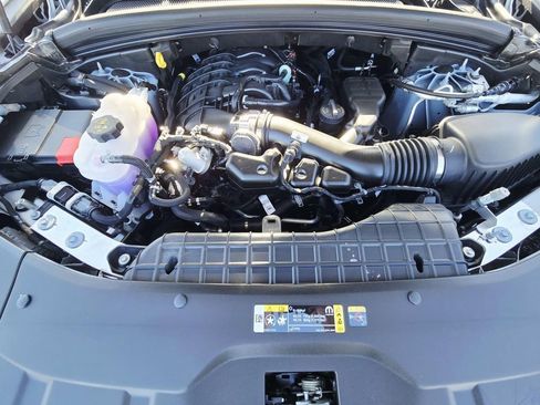 New 2025 Jeep Grand Cherokee L Limited w/ Luxury Tech Group II AWD/4WD image 9