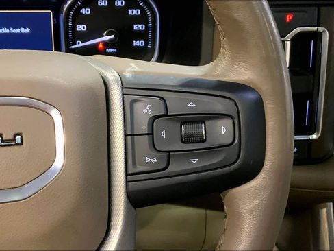 Used 2021 GMC Yukon Denali image 24