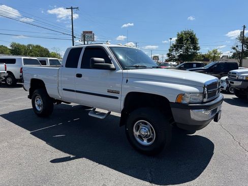 Used 2002 Dodge Ram 2500 Truck 4x4 Quad Cab image 6