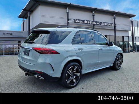Certified 2025 Mercedes-Benz GLE 450e 4MATIC image 3