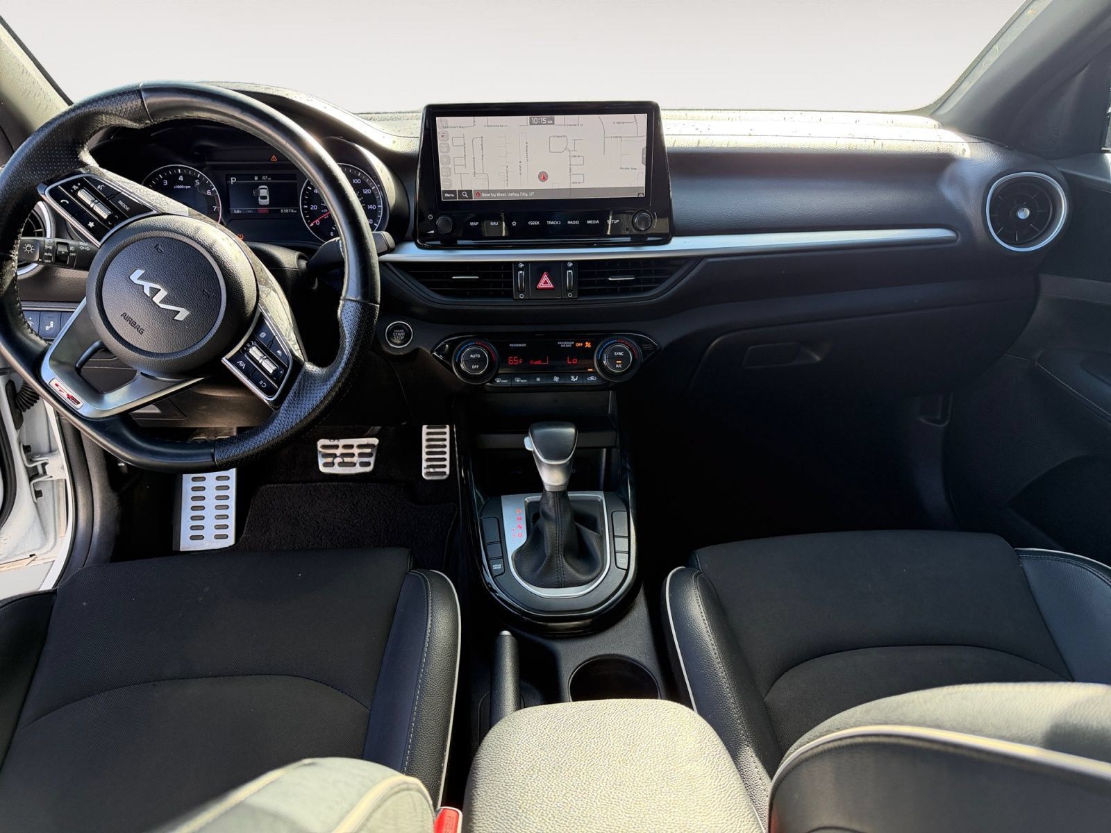 Used 2023 Kia Forte GT-Line FWD image 10