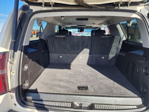 Used 2015 Chevrolet Suburban LTZ image 15