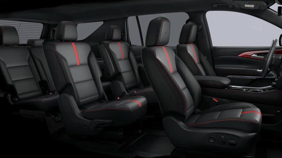 New 2026 Chevrolet Traverse RS w/ LPO, Floor Liner Package FWD image 32