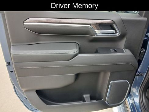 Used 2024 Chevrolet Silverado 1500 LTZ w/ LTZ Convenience Package II image 16