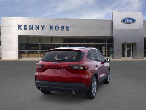 New 2026 Ford Escape ST-Line w/ Cold Weather Package AWD/4WD image 9
