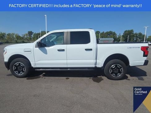 Certified 2022 Ford F150 Lightning Pro AWD/4WD image 16