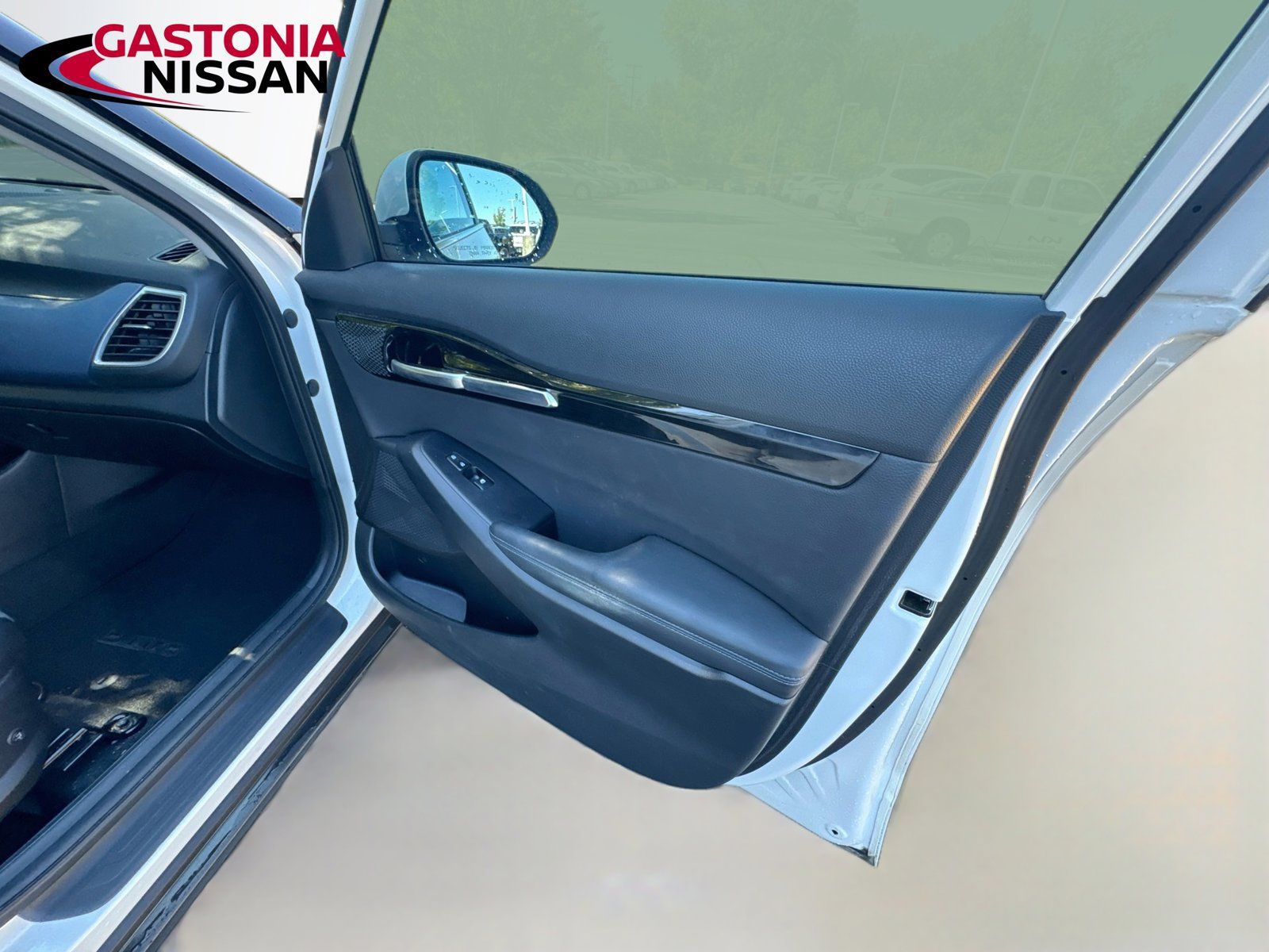Used 2023 Kia Seltos S FWD image 37