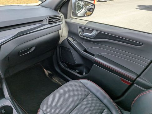 Certified 2023 Ford Escape ST-Line Select w/ Tech Pack #1 image 20