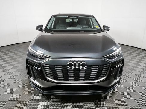 Certified 2025 Audi Q6 e-tron Prestige w/ Black Warm Weather Package AWD/4WD image 28