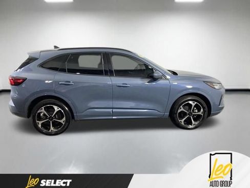 Used 2024 Ford Escape ST-Line Select w/ Tech Pack #2 AWD/4WD image 7