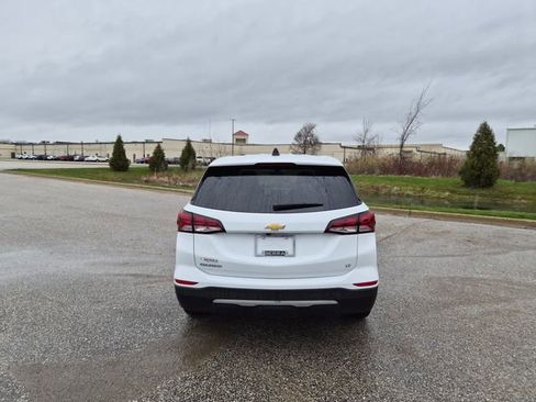 Used 2024 Chevrolet Equinox LT FWD image 6