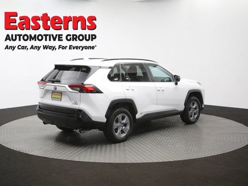 Used 2022 Toyota RAV4 LE AWD/4WD image 42