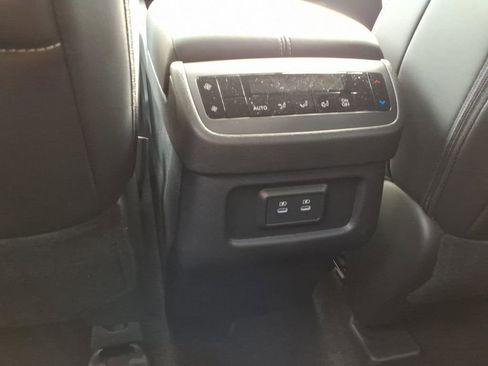 New 2026 Nissan Pathfinder SL image 28