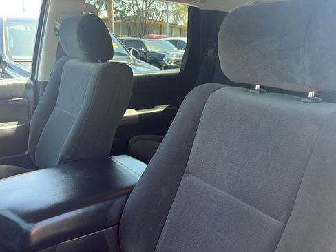 Used 2013 Toyota Sequoia SR5 w/ Sport Appearance Pkg AWD/4WD image 17