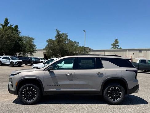 New 2026 Chevrolet Traverse Z71 w/ Enhanced Driving Package AWD/4WD image 4