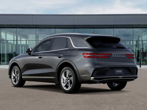 New 2027 Genesis GV70 2.5T AWD/4WD image 5