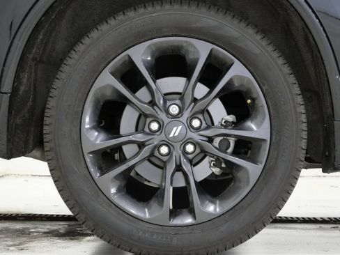 Used 2024 Dodge Durango GT AWD/4WD image 10