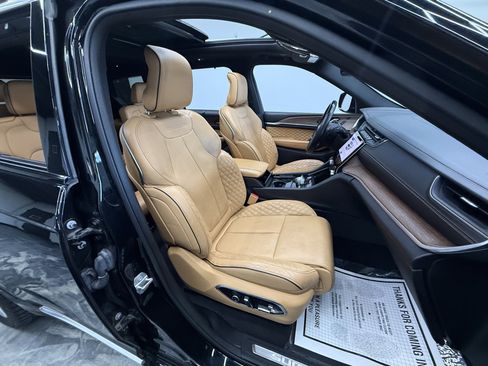 Used 2022 Jeep Grand Cherokee Summit image 27