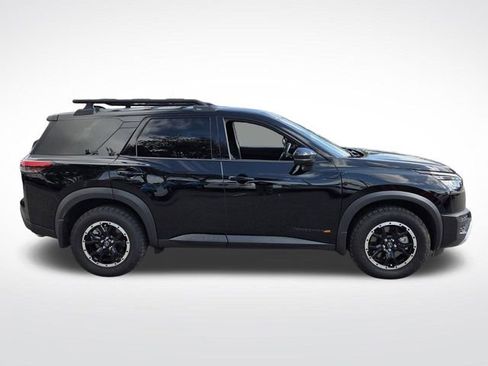 Used 2025 Nissan Pathfinder Rock Creek image 10