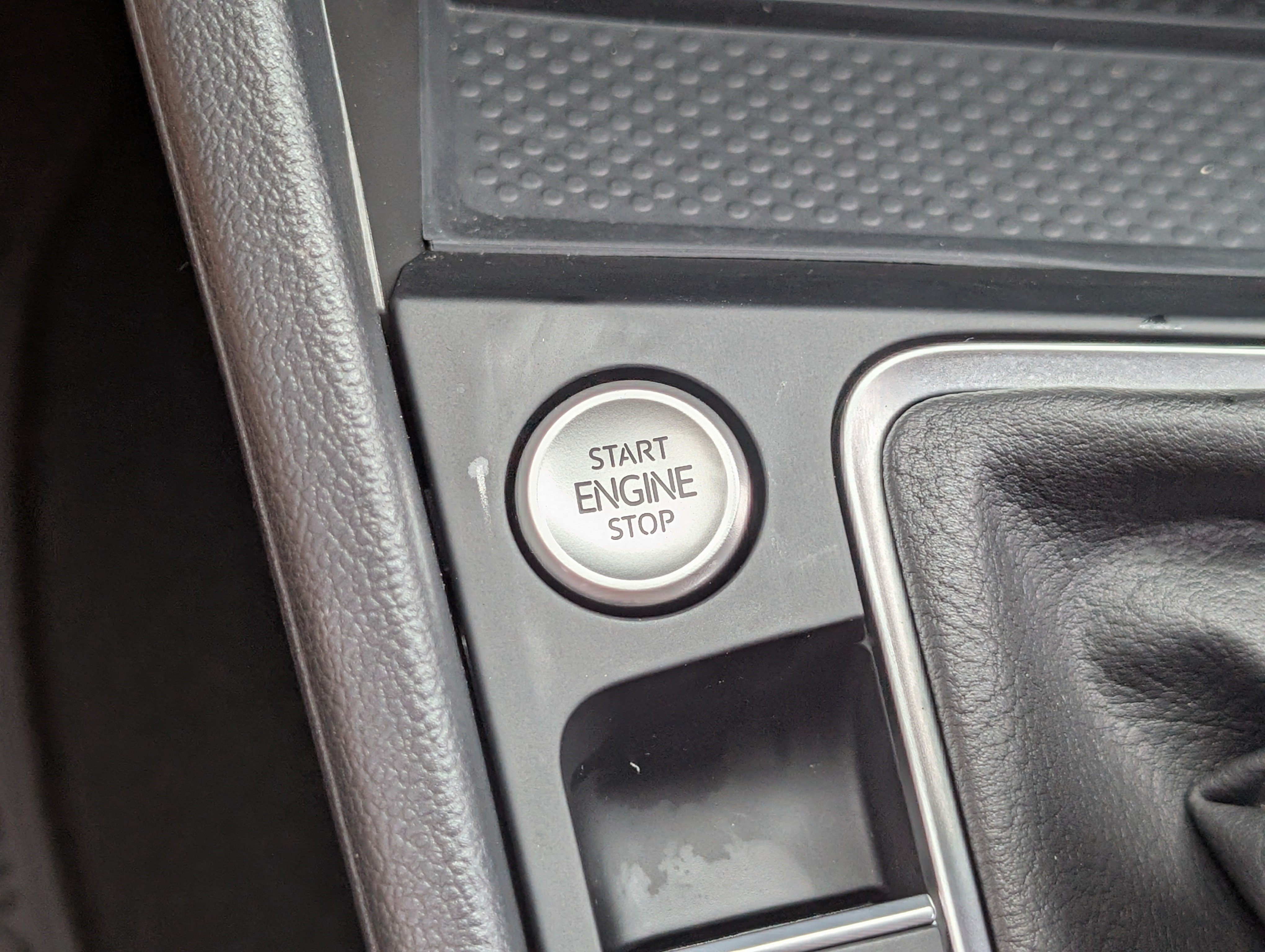 Used 2026 Volkswagen Jetta SE w/ Black Wheel Package FWD image 33