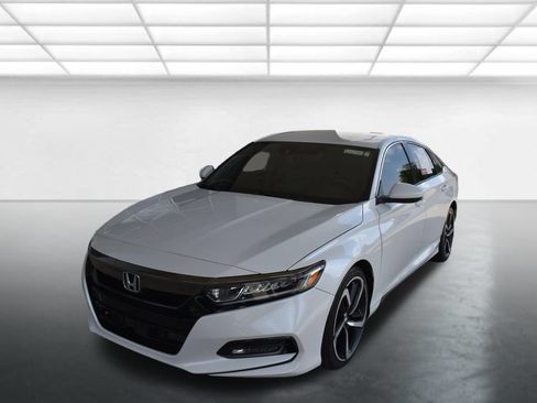 Used 2019 Honda Accord Sport image 5