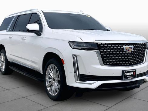 Used 2023 Cadillac Escalade ESV Premium Luxury AWD/4WD image 3