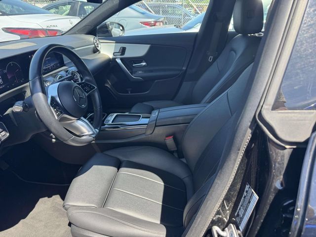 Used 2025 Mercedes-Benz CLA 250 4MATIC image 20