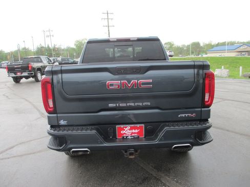 Used 2020 GMC Sierra 1500 AT4 w/ AT4 Premium Package image 7