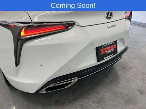 Used 2023 Lexus LC 500 Coupe w/ Sport Package RWD image 9