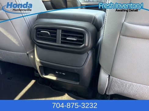 Used 2024 Honda Passport EX-L image 15
