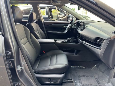 Used 2022 Nissan Rogue SL w/ SL Premium Package FWD image 15