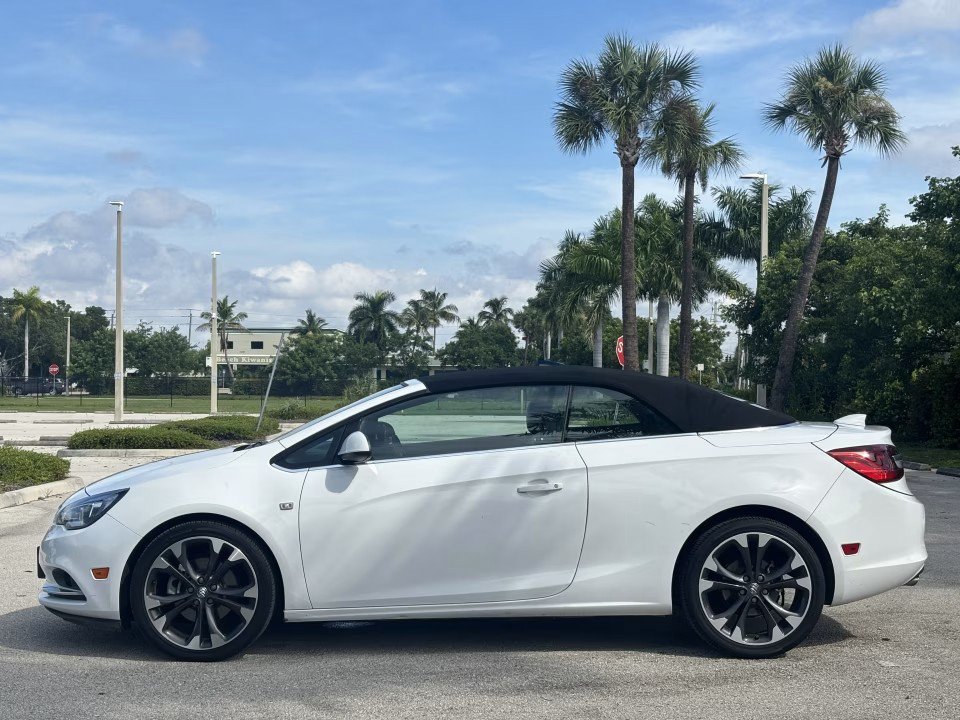 Used 2019 Buick Cascada Premium FWD image 6