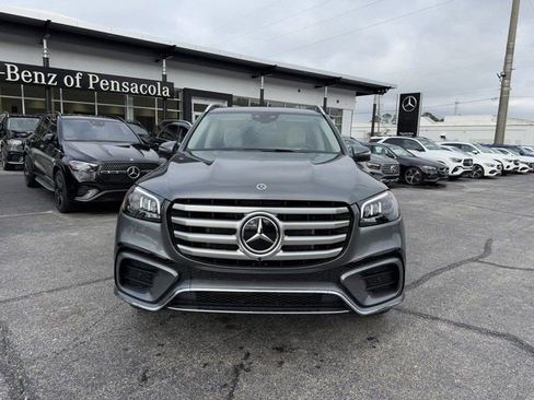 Used 2025 Mercedes-Benz GLS 450 4MATIC image 8
