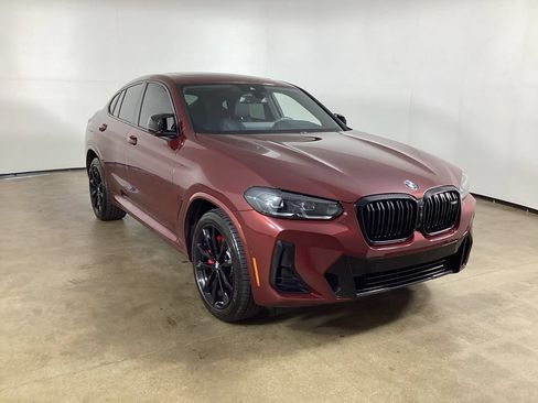 Used 2025 BMW X4 M40i w/ Premium Package AWD/4WD image 3